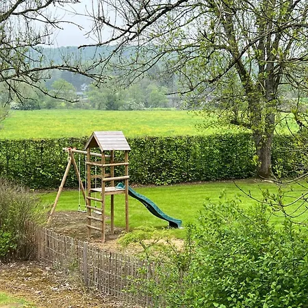 Au Bord De L'eau-2